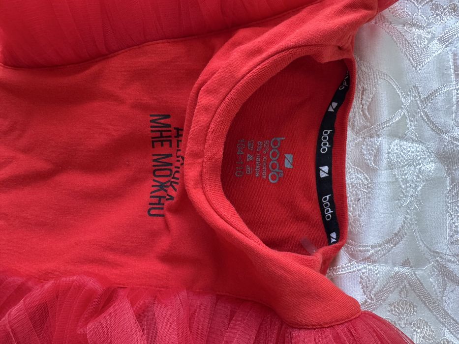 Продаю детские платья