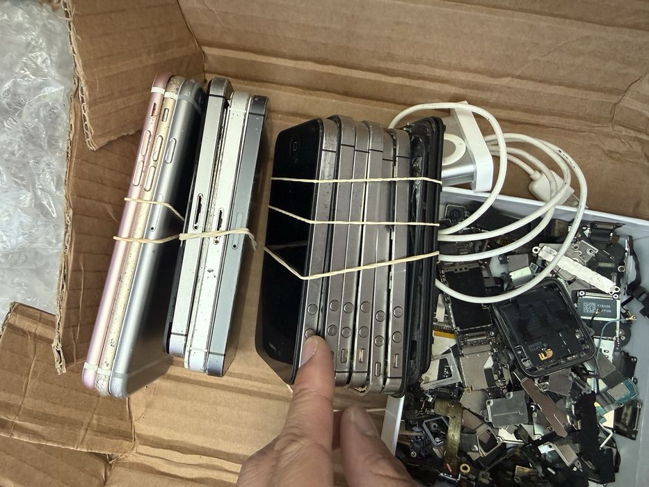 iPhone , iPod, iWatch за части