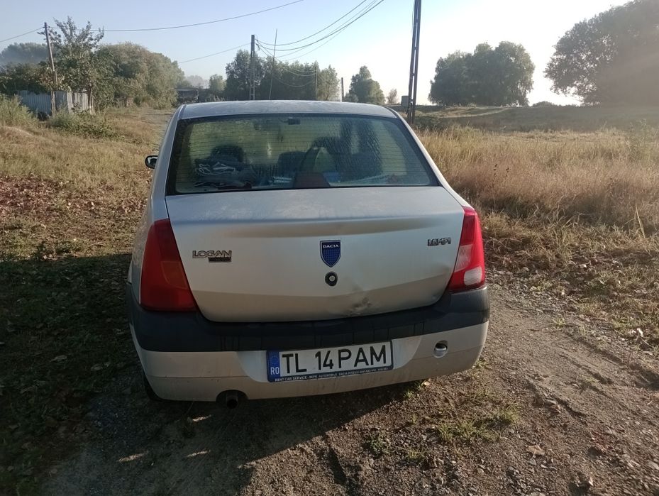 Dacia Logan Laureat 2006  1,6 MPI  2000€ Negociabil