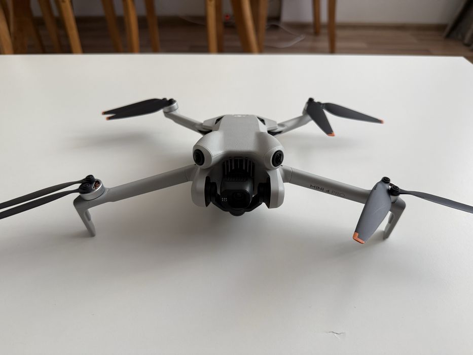 DJI Mini 4 Pro RC2