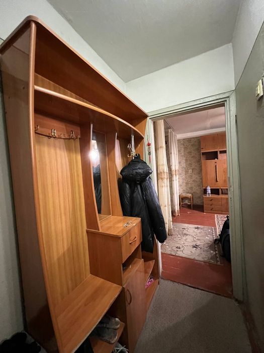 Продается 3х комнатная квартира на 2 этаже