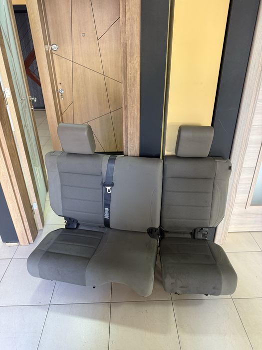 Седалки за jeep wrangler jk тапицерия