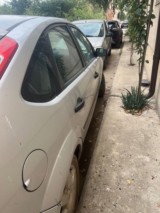 Ford focus 2 an 2007