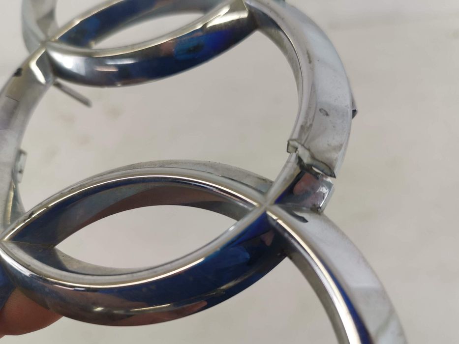 Емблема за радиаторна решетка Ауди А3 8В [фейслифт] Оригинална Audi A3