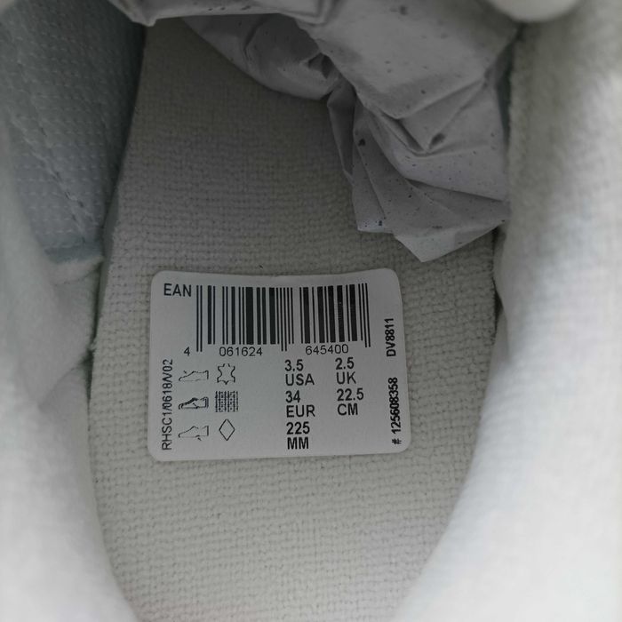 Reebok ест.кожа N34 и 34.5 маратонки