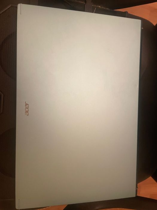 Acer aspire 5 Intel Core i7