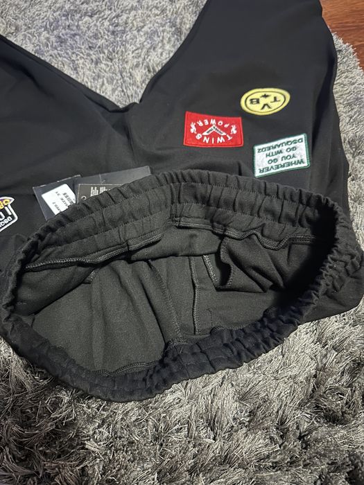 Vand Pantaloni Dsquared2