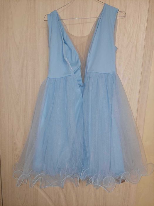 Официална коктейлна рокля небесно синя