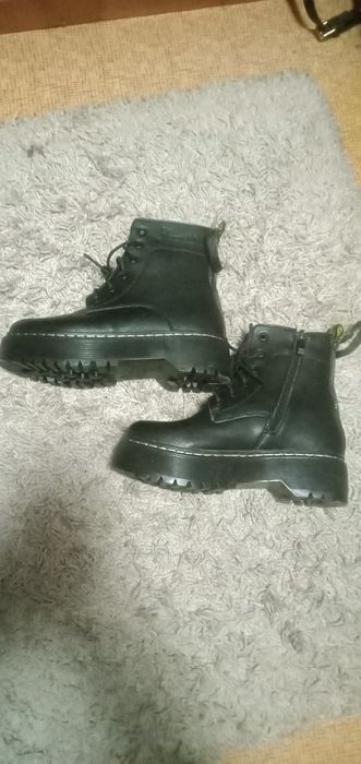 Ботинки Женские 36-размнра