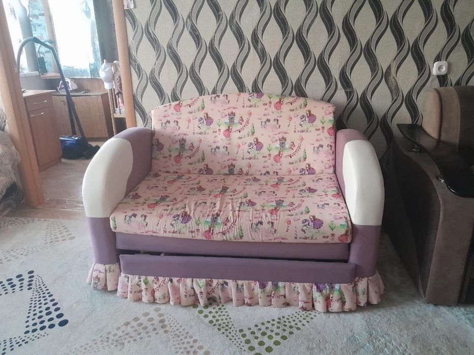 Продам детский диван раскладной