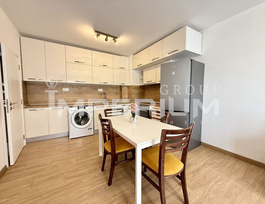 Дава се под наем Двустаен апартамент в Варна, Бриз - 55 кв.м за 598.23 € - Снимка #2