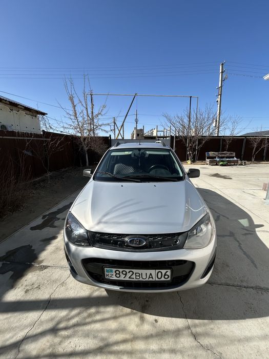 Ваз (Lada] Kalina 2013 год