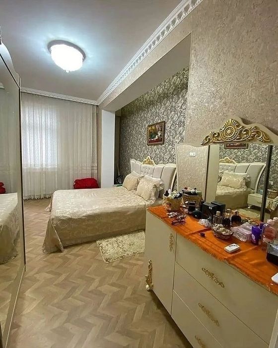 Сдаётся 2х комнатная квартира в центре города