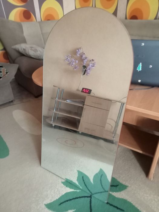 Зеркало 1.2 х 0.6