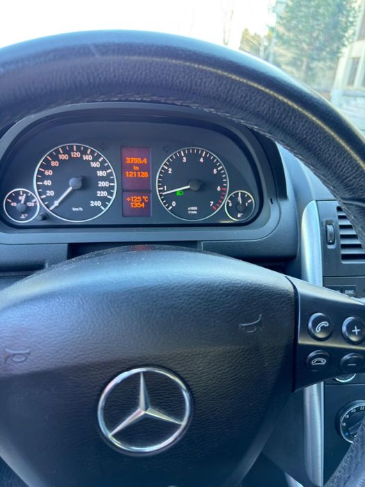 Mercedes-Benz A 160 | 2009 | 1.5 Benzină | Stare Excelentă – Elegant &