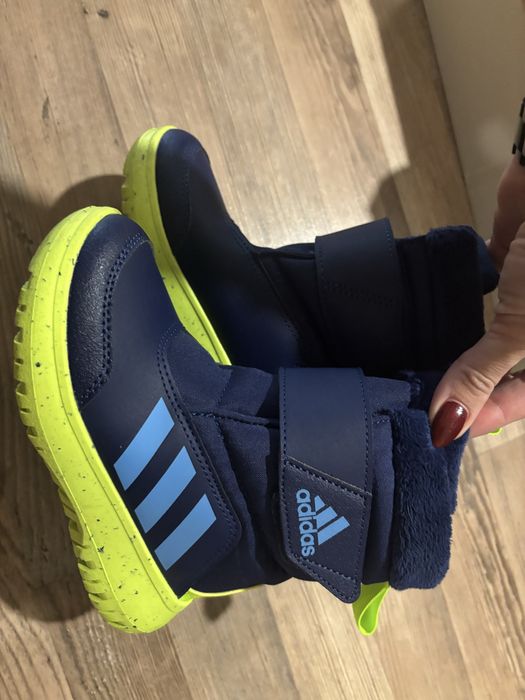 Детски ботушки Адидас