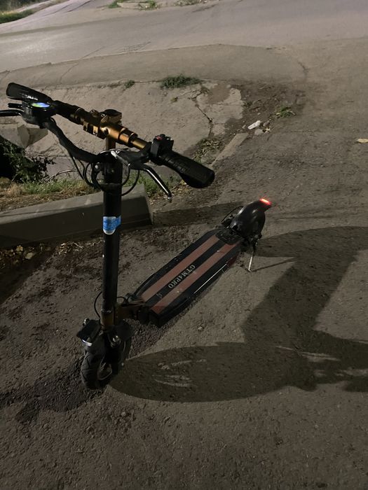 Продам электро самокат