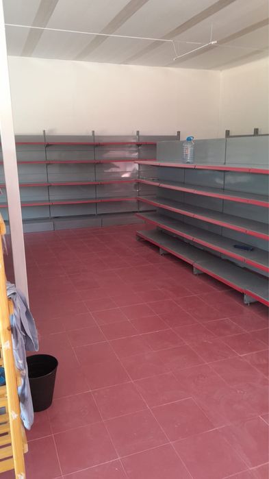 Rafturi de magazin-Cefla Italia