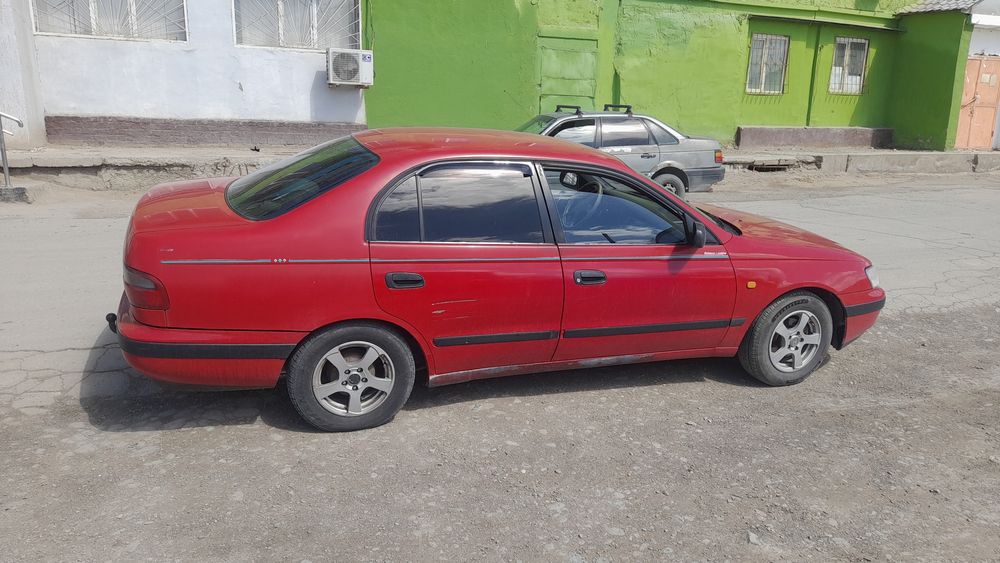 Тойота карина 2 обооо