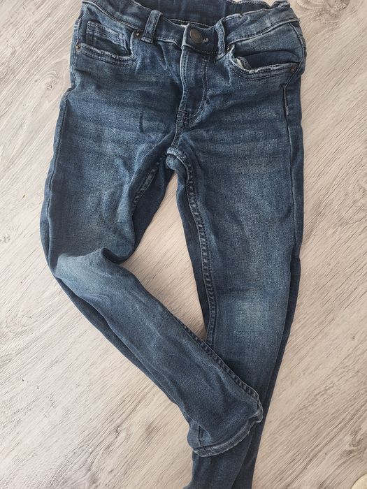 Детски Дрехи момче 6 елек суитчер