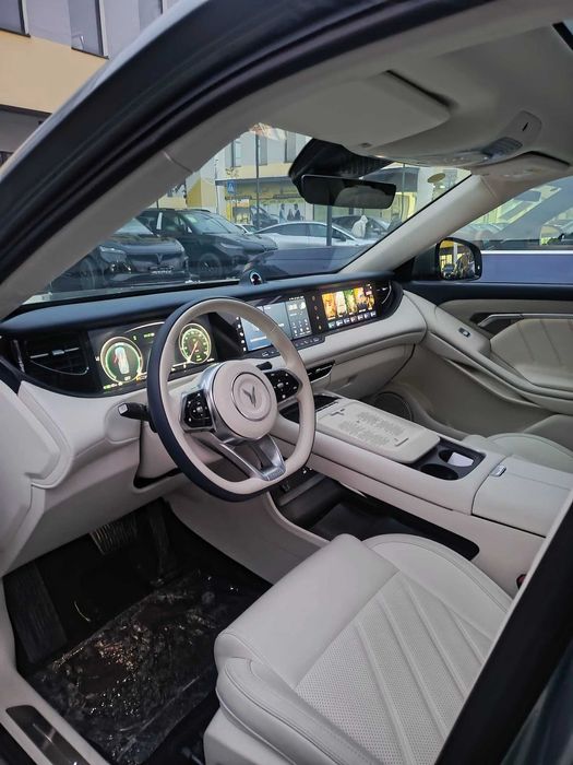 Voyah Free Hybrid 318km RWD pod zakaz