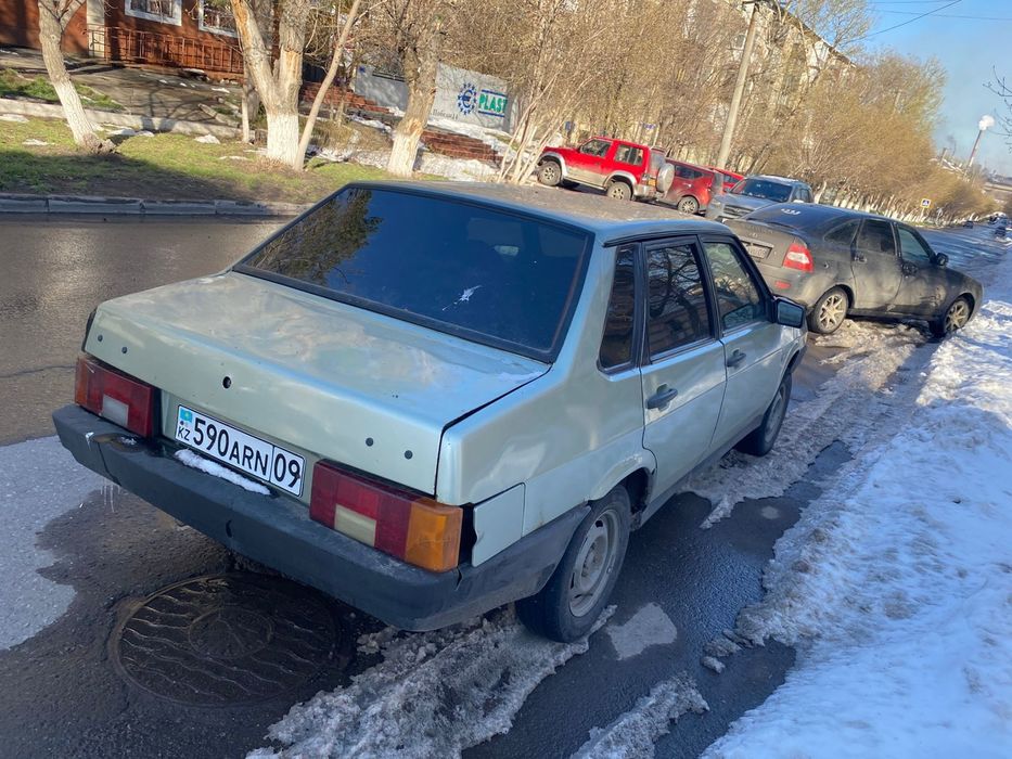 Продам ваз 21099 машина авто