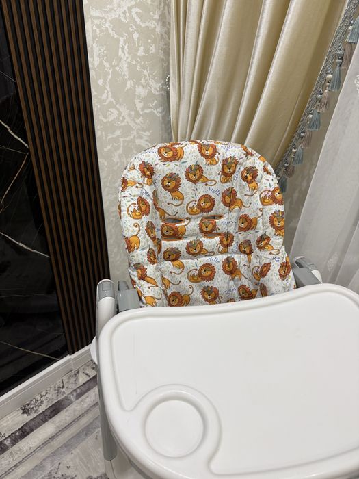 Итальянский стульчик для кормления.