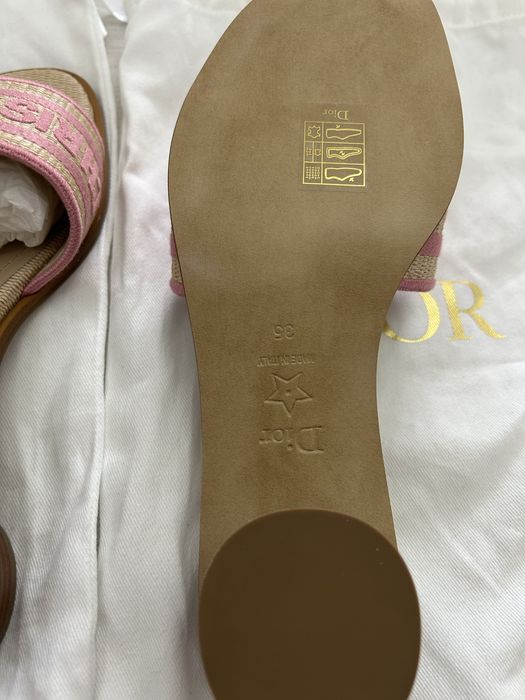 Продам женскую обувь. Диор.