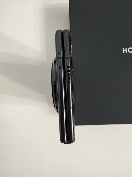 Honor Magic V3 – 512 GB, Verde – stare excelentă