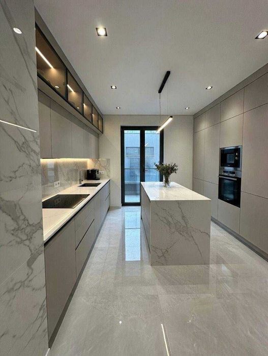 Sergeli Moshina Bozor orqasida 2xonali kvartira ijaraga beriladi.