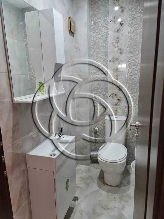 Дава се под наем Тристаен апартамент в Пловдив, Христо Смирненски - 117 кв.м за 568.14 € - Снимка #4