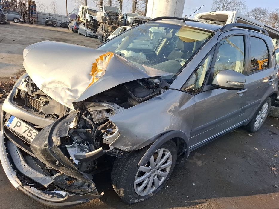 Dezmembrez Suzuki SX4 - 1 (facelift) (2009 - 2014), 1.6 VVT M16A, manual, M16A