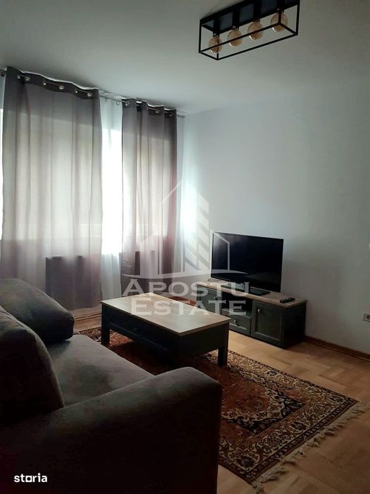 Apartament 3 camere Ultracentral cu loc de parcare