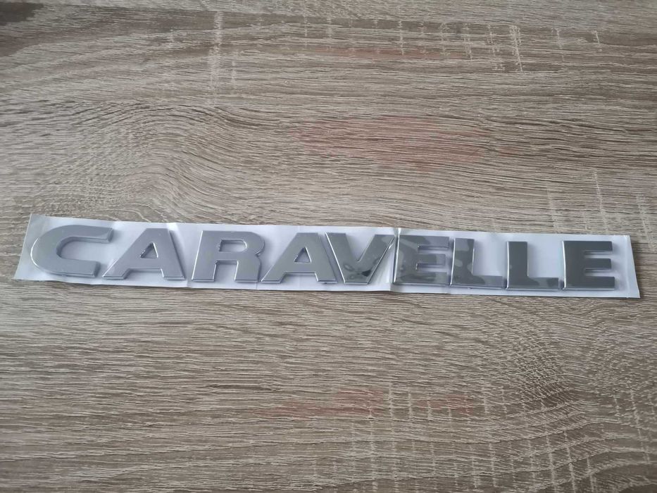 Volkswagen Caravelle Фолксваген Каравел надпис сребрист