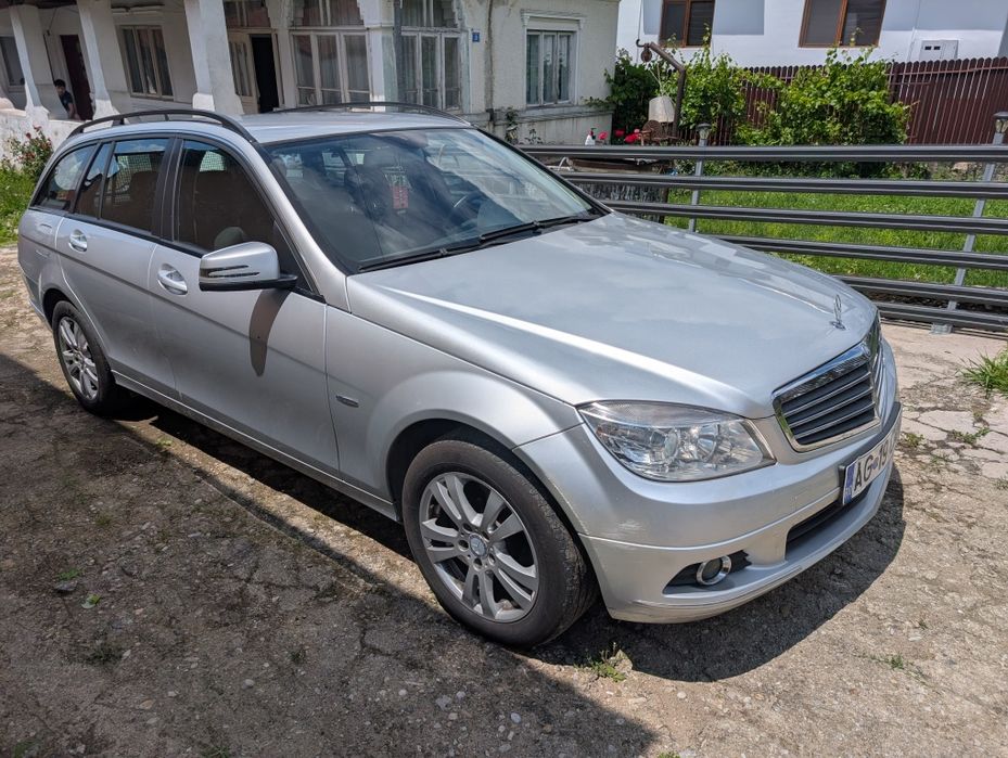 MERCEDES-BENZ C-Class 2010 — imagine 3