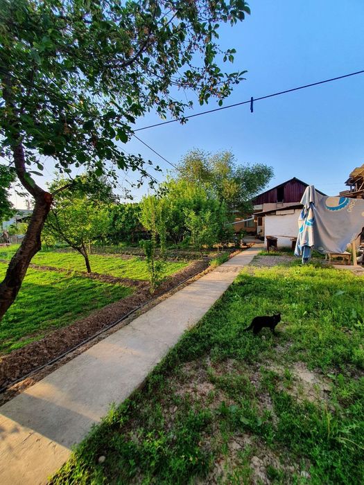 Янгибозор ок тепада уй сотилади 18 соток