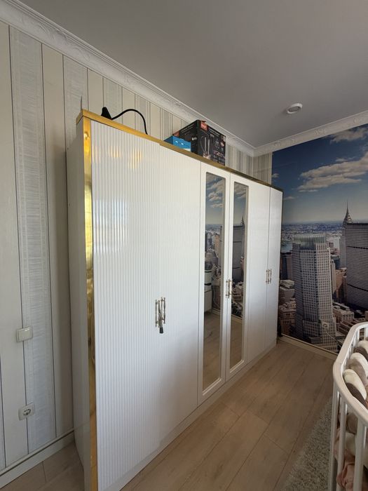 Спальный гарнитур