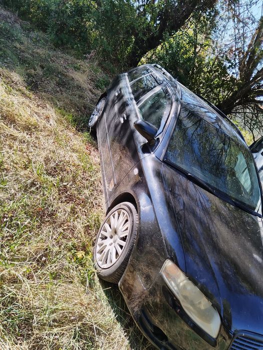 Продавам  ауди на части