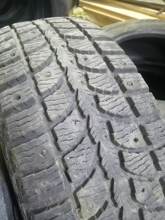 Балоны Ниссан на дисках 15