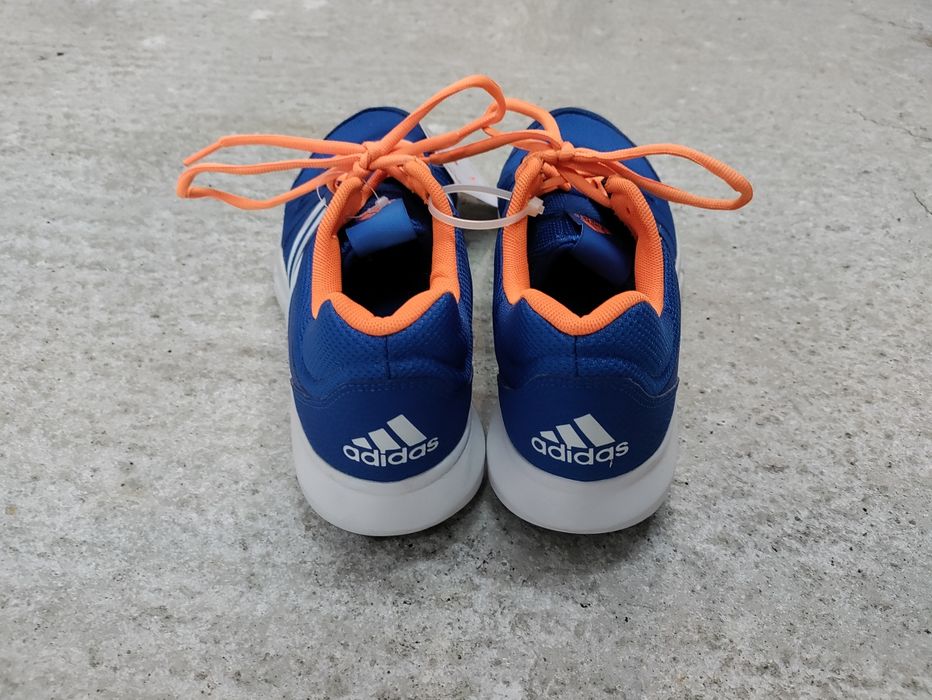Маратонки Adidas 44