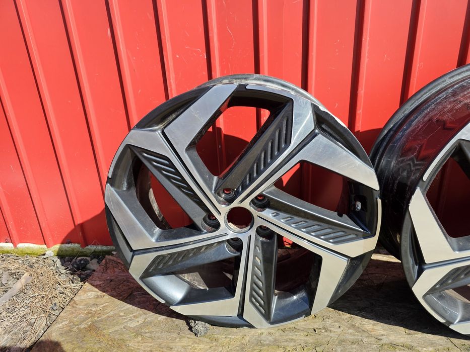 Jante 19 Hyundai Tucson NX4 dupa 2021 cod 52910-N7320