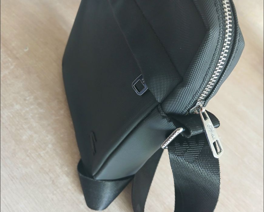 Сумка через плечо Lacoste, отличное состояние