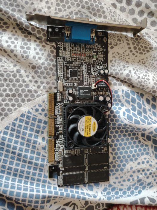 AGP "Inno3D Tornado GeForce2 MX".