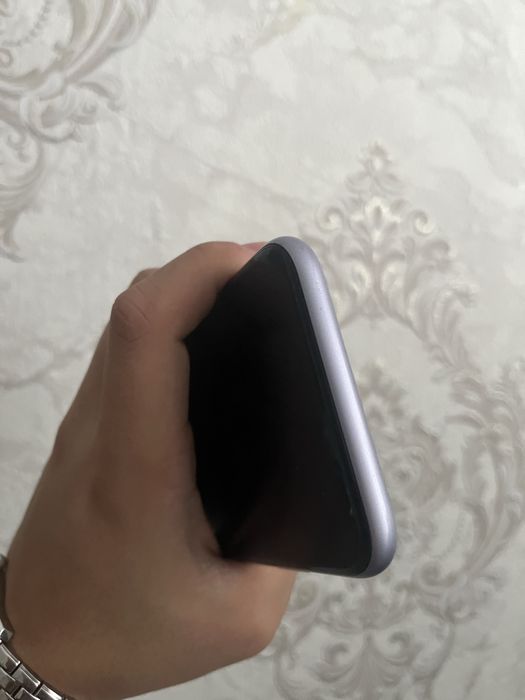 Iphone 11 128gb продам