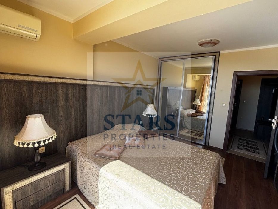 тристаен с морска панорама