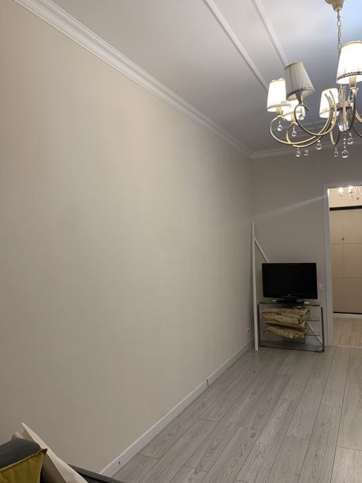 Поклейка обоев поофессинально