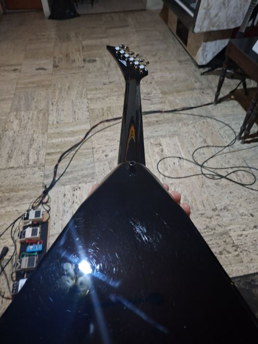 Jackson King V Scott Ian Signature