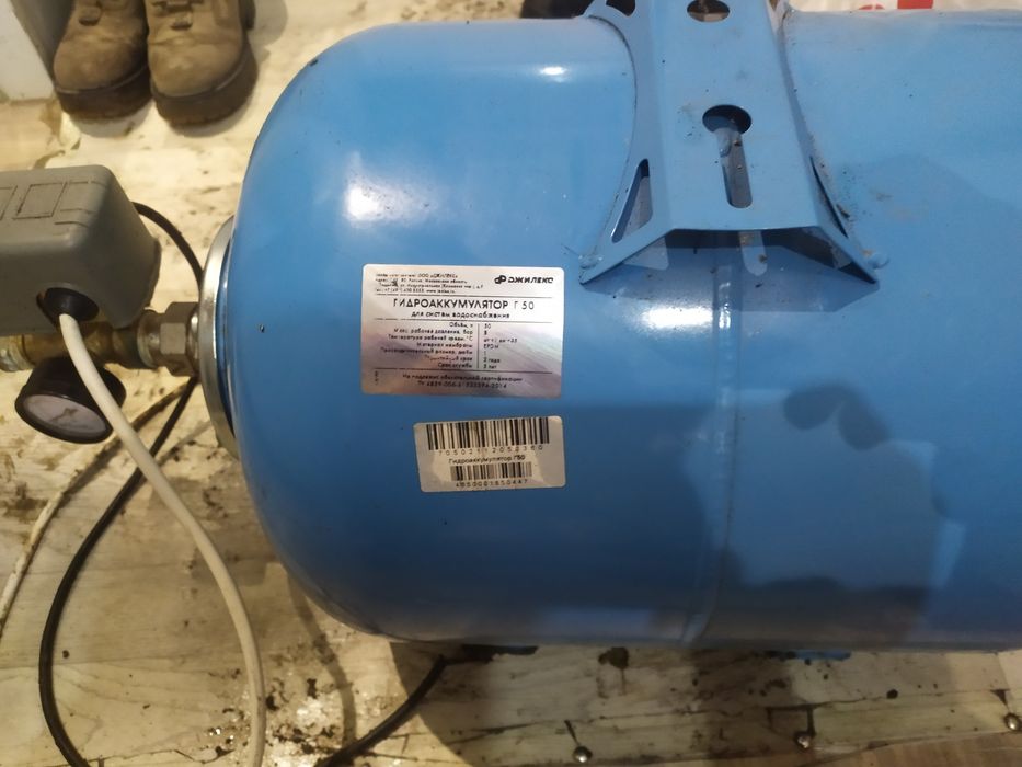Продам насос безбашенку
