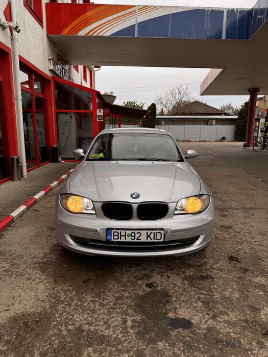 BMW Seria 1 E87 118D