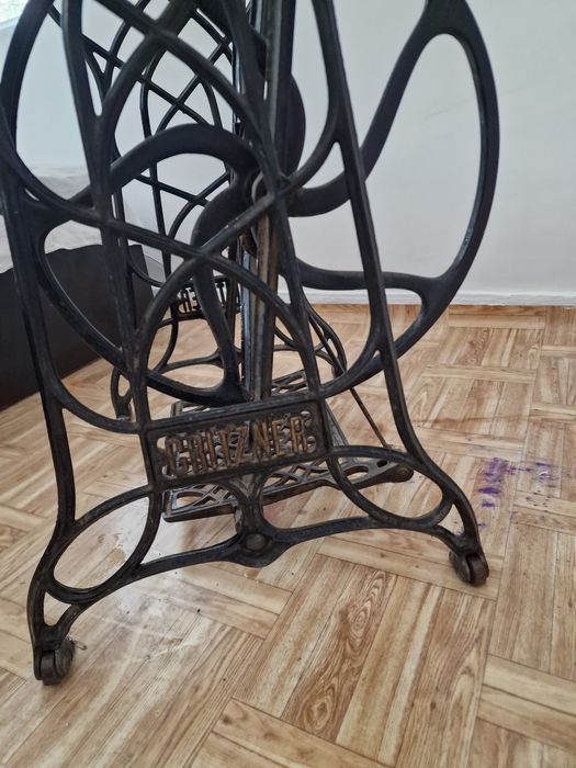 Винтидж крачна шевна машина Gritzner Duplach – Германия